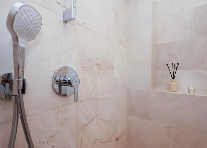Dolna Apartment *