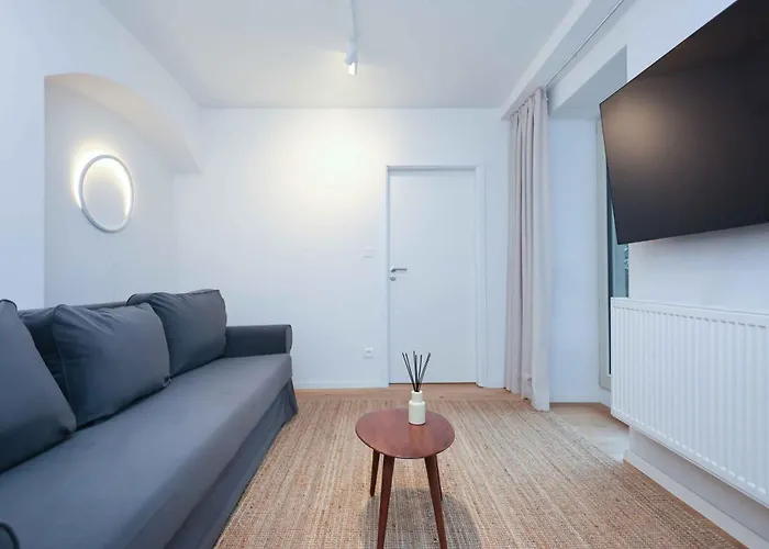 Dolna * Banska Bystrica